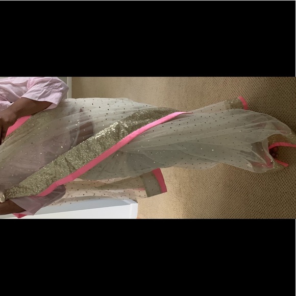 Saree & Blouse - Picture 6 of 6